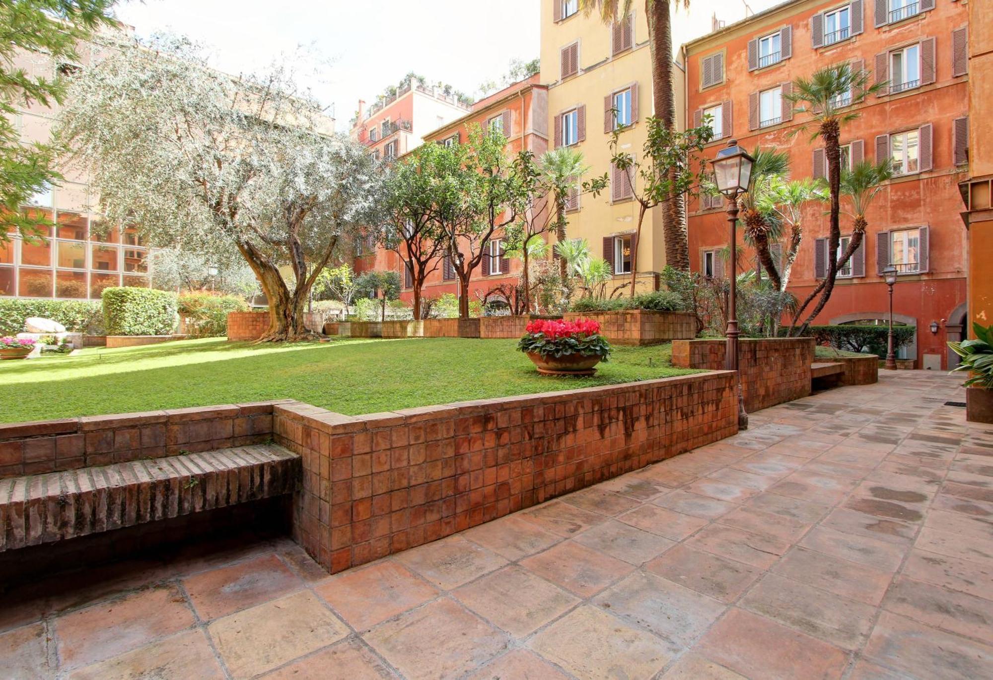 Marte In Trevi Apartment Rome